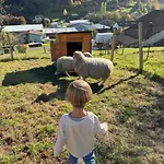 شقة La Cle Des Champs - Le Loft - Jacuzzi Privee *