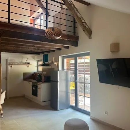 La Cle Des Champs - Le Loft - Jacuzzi Privee Apartment