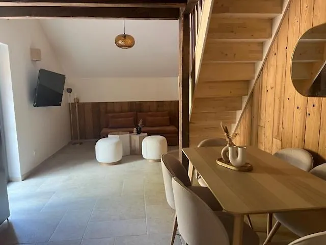 Apartment La Cle Des Champs - Le Loft - Jacuzzi Privee *