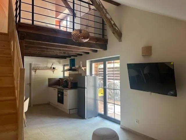 La Cle Des Champs - Le Loft - Jacuzzi Privee Apartment